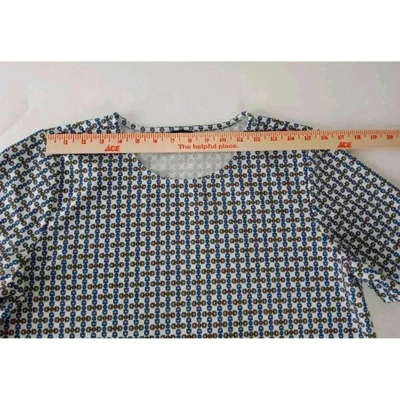 Ann Taylor Womens Top Multicolor Chain Print Short Sleeve Side Slit Medium - Picture 3 of 10